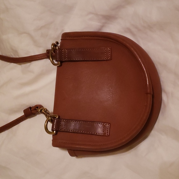 Coach vintage mini belt bag/ crossbody/fanny pack. tan leather. Made in usa. - Picture 2 of 2